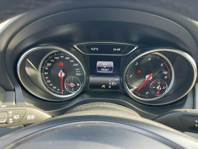 Mercedes GLA 200 AMG line Automat 4Matic Podgrzewane Kamera Skóra Gliwice - zdjęcie 10