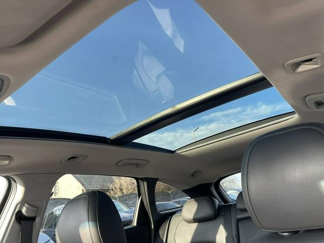 Hyundai i30 Automat Skóra Podgrzewanie Panorama Kamera LED Gliwice - zdjęcie 12