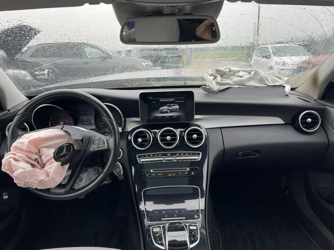 Mercedes C 400 4Matic Automat Podgrz. Skóra Panorama Pamięć 333KM Gliwice - zdjęcie 8