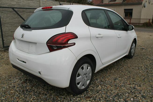Peugeot 208 Ostrów Wielkopolski - zdjęcie 4