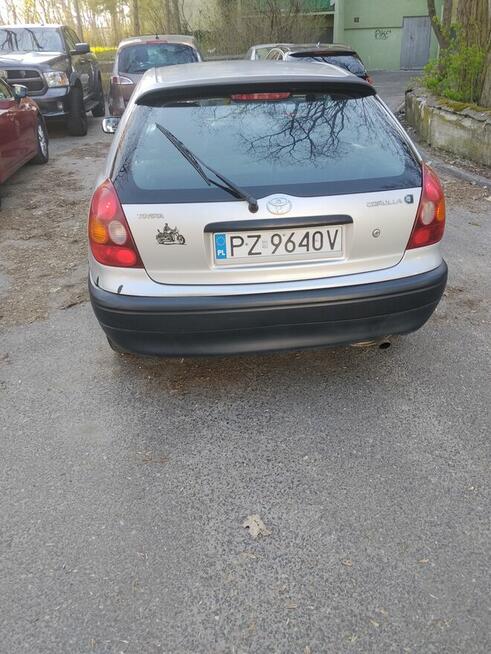 Toyota Corolla 1.4 ben okazja opel golf colt bmw Poznań - zdjęcie 8