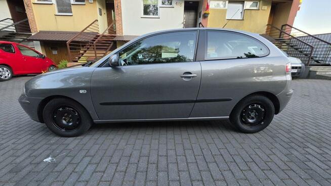 Sprzedam Seat Ibiza III 1,4 16V 75KM 3-d z polskiego salonu Skierniewice - zdjęcie 4