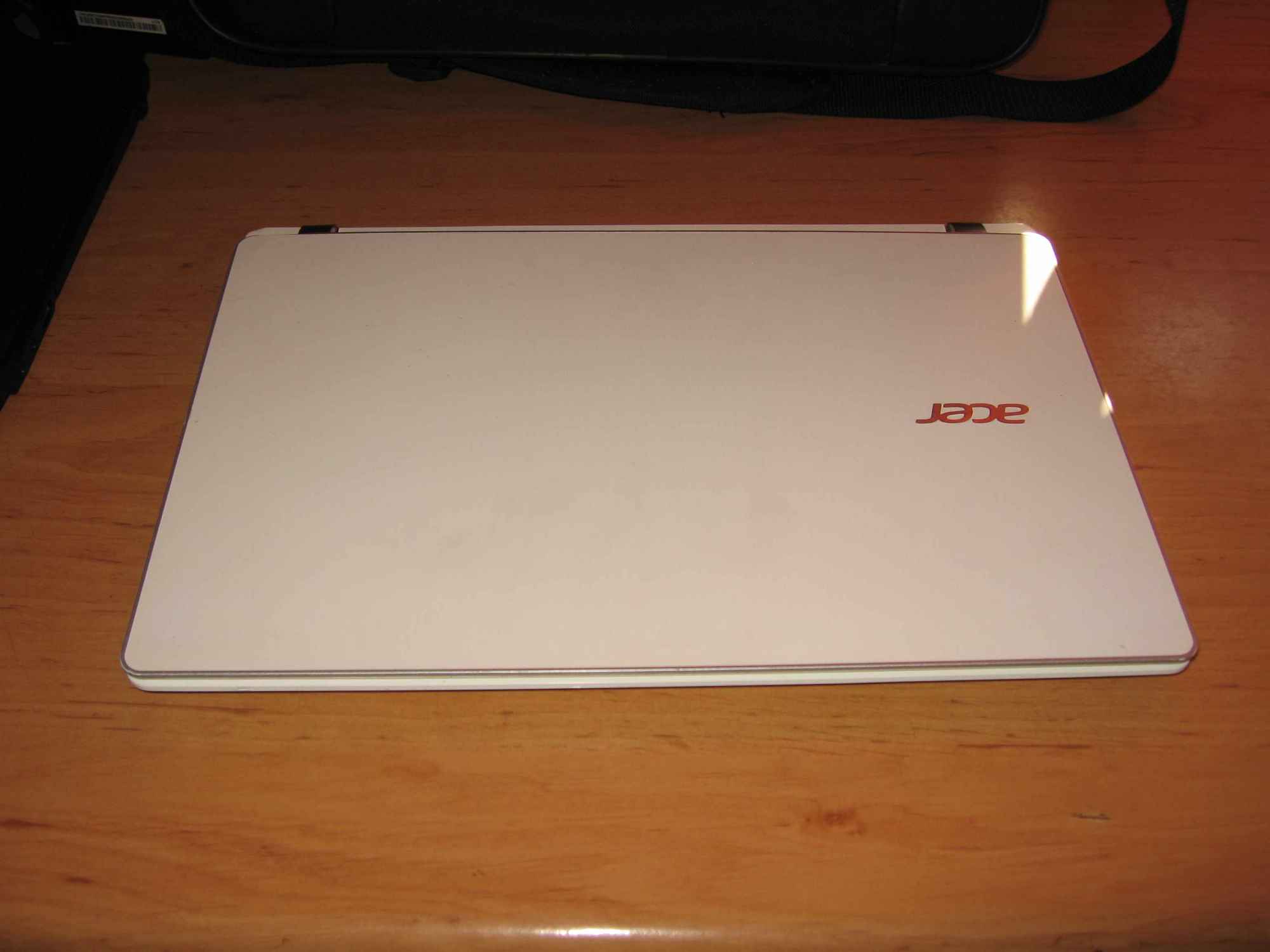 LAptopy notebooki Nowe z gwarancja  , lezaki magazynowe i posisingowe Częstochowa - zdjęcie 2