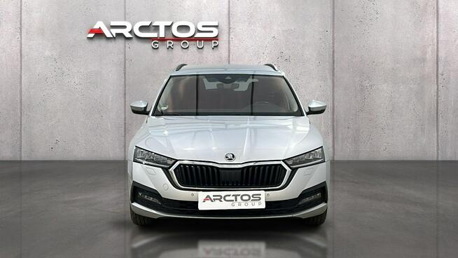 Skoda Octavia 2.0 TDI SCR Ambition Kombi Warszawa - zdjęcie 8