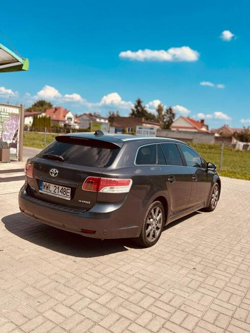 Toyota Avensis Piaseczno - zdjęcie 4