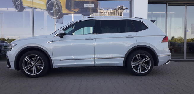 VOLKSWAGEN TIGUAN 2.0 TDI 4MOT HIGHLINE DSG 2019 ROK Szczecin - zdjęcie 2