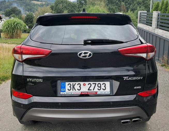 Hyundai Tucson 4x4 2.0 CRDI 136 KM Cisiec - zdjęcie 4
