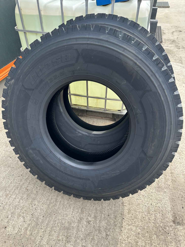 Opona JINYU 13R22.5 Bytom - zdjęcie 2
