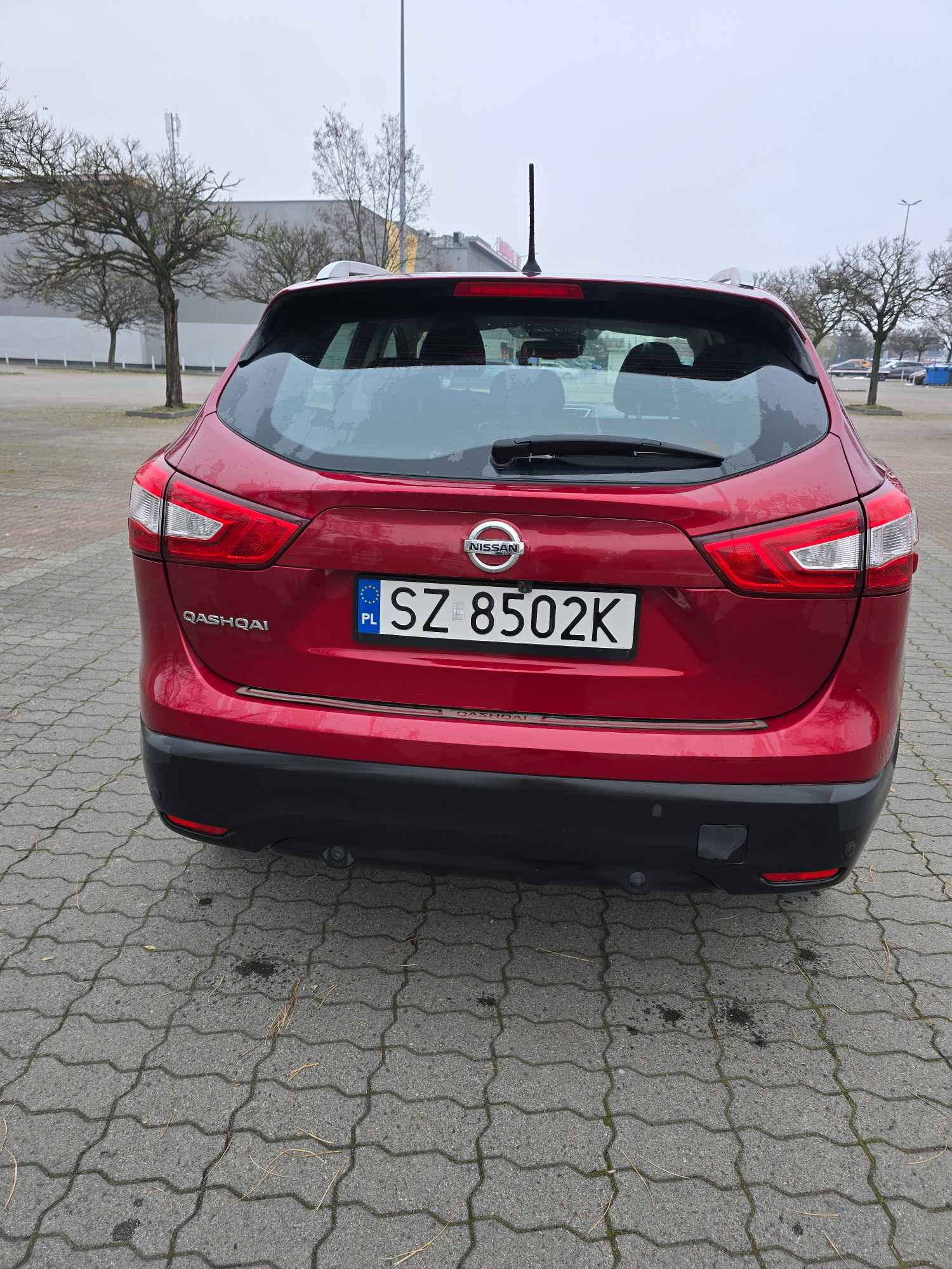 Nissan Qashqai 2 1.2 Stan idealny,Nowy akumulator,opony calkiem nowe 0 Zabrze - zdjęcie 6