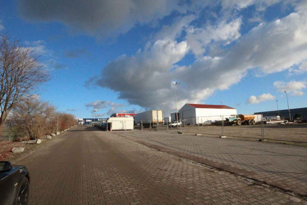 Dz. Inwestycyjna (4000m2) okolice Oławskiej MEDIA (Domasław) Domasław - zdjęcie 2