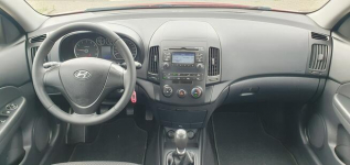 Hyundai i30 Bardzo zadbany/Wszystko sprawne/Bez korozji/Zarejestrowany Przyszowice - zdjęcie 7