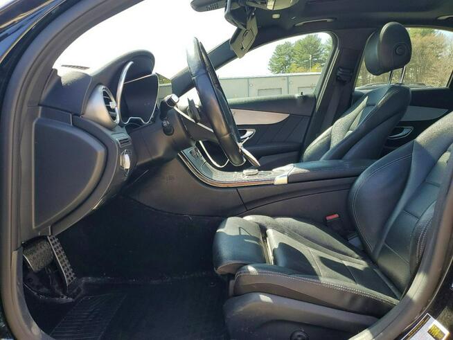Mercedes C 300 4Matic / pakiet AMG / niski przebieg Warszawa - zdjęcie 7