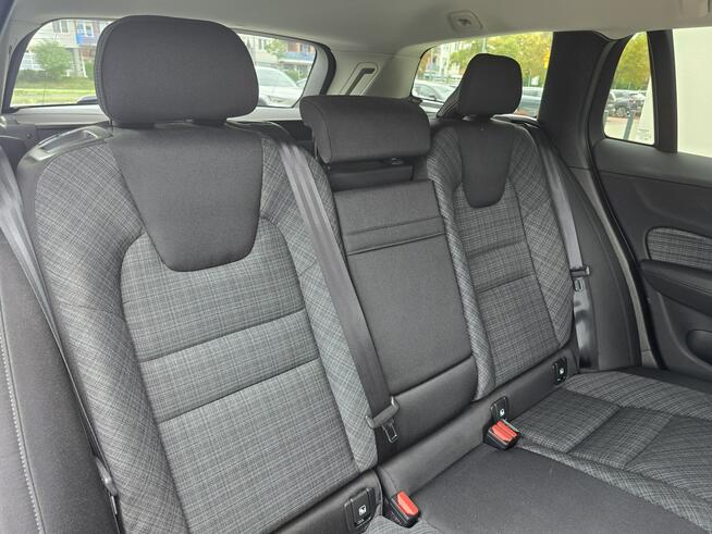 Volvo V60 B4(B) Core *Gwarancja*FV23%*ACC*BLIS*360* Tychy - zdjęcie 12