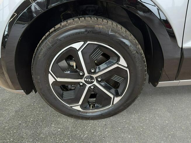 Kia Niro VAT 23% 1.6GDI HEV 105KM automat 2022/2023 r., salon PL Myślenice - zdjęcie 10