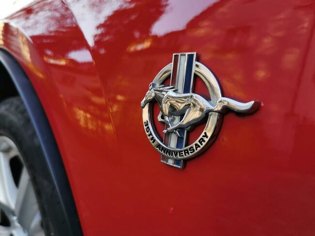 Sprzedam Ford Mustang 3.8 l V6 190 KM,1999 r Kozienice - zdjęcie 4