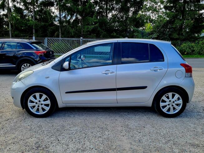 Toyota Yaris Serwis Multifunkcja CLimatronic Zarejestrowany! Szczecin - zdjęcie 8
