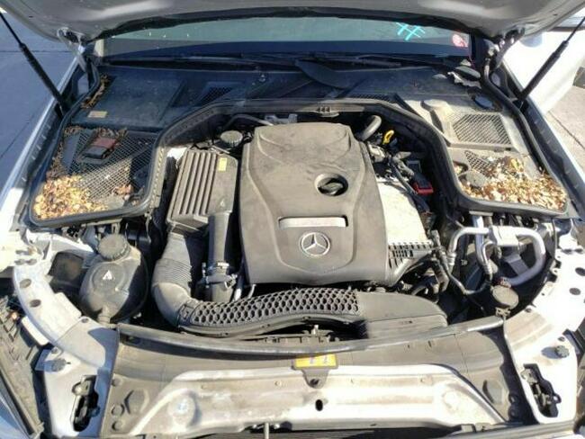 Mercedes C 300 2015, 2.0L, 4x4, po gradobiciu Warszawa - zdjęcie 9
