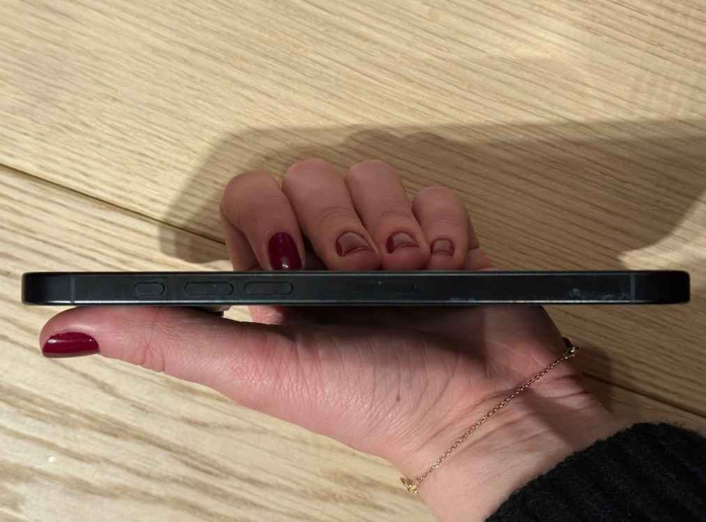 Sprzedam iPhone 16 Pro Max 512GB - czarny Gronowo Górne - zdjęcie 2