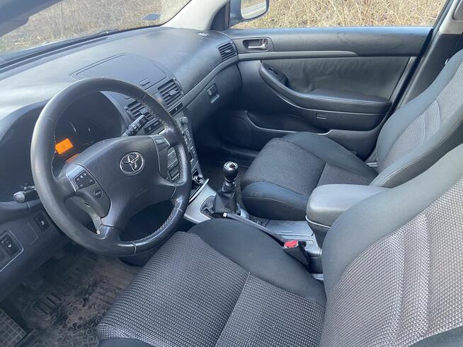 Toyota Avensis Mikulice - zdjęcie 4