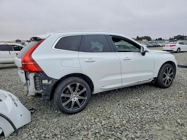 Volvo XC 60 INSCRIPTION / AWD / T5 / niski przebieg Warszawa - zdjęcie 4