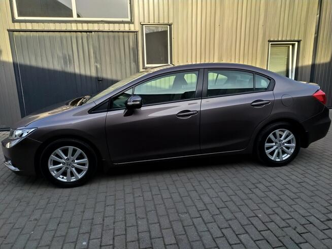 Honda Civic 1.8 Benzyna Grzane Fotele Hak Zarejestrowany Strzała - zdjęcie 4