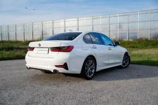 BMW 318d, Sport Line, 150km, Bezwypadkowy, salon PL Warszawa - zdjęcie 6