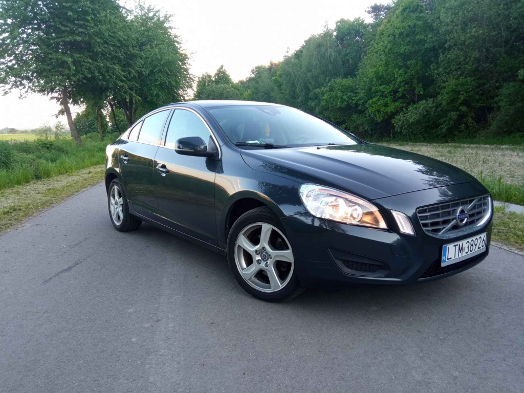 Volvo S60 D2 Drive-E 1.6 D 116 KM nawigacja klimatronic Tomaszów Lubelski - zdjęcie 5