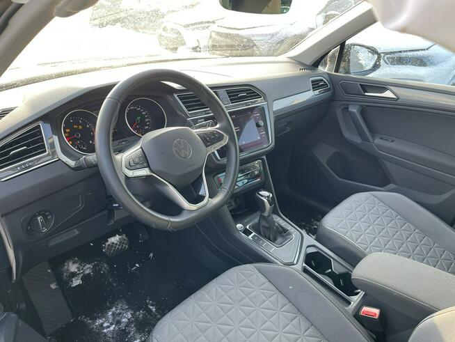 Volkswagen Tiguan Automat Klimatronik Podgrzewanie Kamera Gliwice - zdjęcie 9