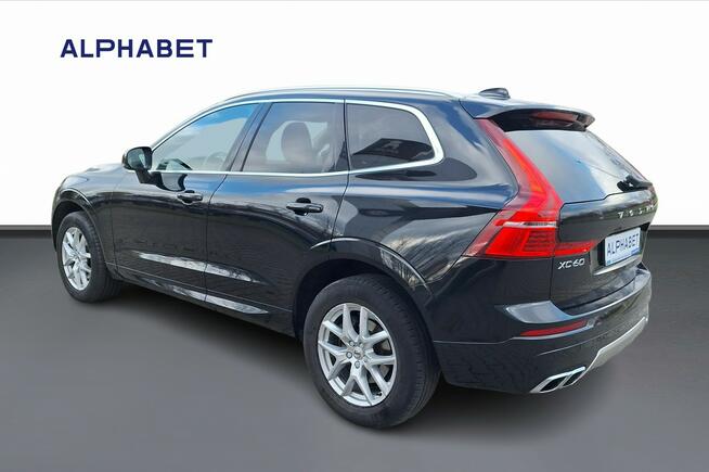 VOLVO XC 60 B4 D AWD Momentum Pro aut Swarzędz - zdjęcie 5