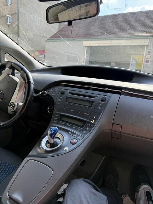 Sprzedam Toyotę Prius 3 gen Katowice - zdjęcie 3