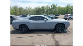 Dodge Challenger 5.7 HEMI / automat / niski przebieg Wrocław - zdjęcie 3