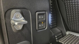 Land Rover Defender 90 3.0 D300 mHEV X-Dynamic HSE Grójec - zdjęcie 11