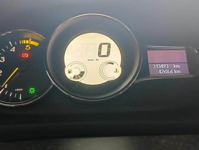 Sprzedam Megane kombi 1.5 dci Chełm - zdjęcie 8