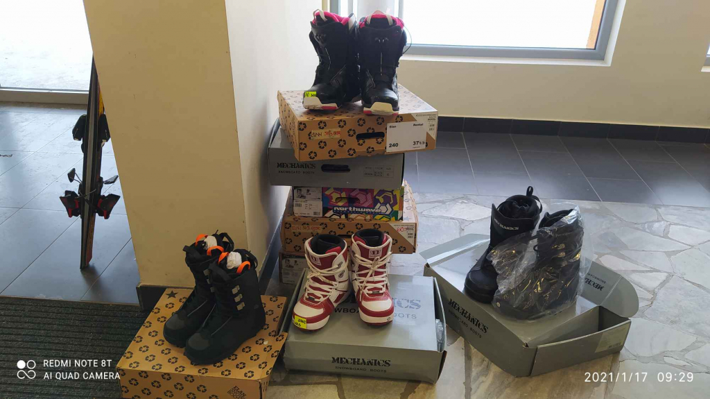 NARTY  używane w Krapkowicach -Hala Otmęt 14 GRUDZIEN  2025 r Krapkowice - zdjęcie 5