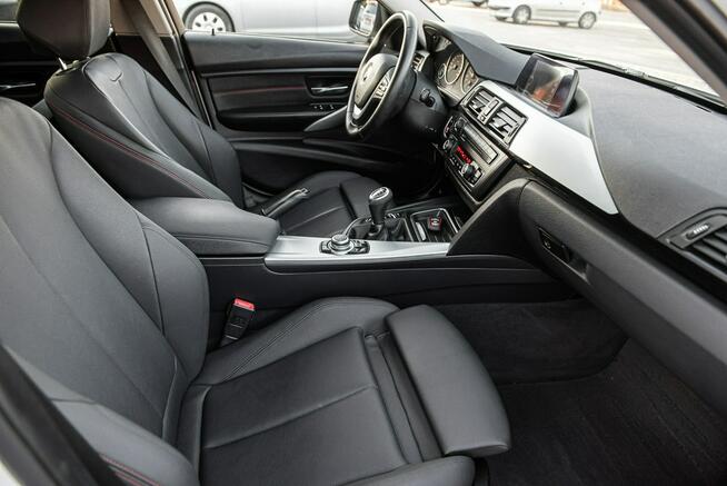 BMW 320 2.0d 143KM ! Manual ! Bi-Xenon LED Navi ! NOWY ROZRZĄD ! Zwoleń - zdjęcie 9