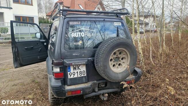 Mitsubishi Pajero 2.5 TD GL Warszawa - zdjęcie 5