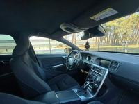 Volvo V60 bardzo zadbane, serwisowane, potwierdzona historia pojazdu Tomaszów Mazowiecki - zdjęcie 3