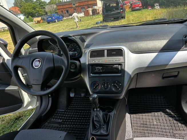 Fiat Grande Punto 2011 / Super Stan / Klimatyzacja Psie Pole - zdjęcie 10