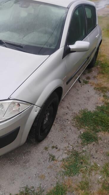 Syndyk sprzeda samochód osobowy marki Renault Megane Warszawa - zdjęcie 2