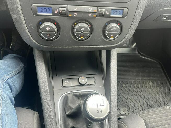 Volkswagen Golf 1.6 benzyna PRZEBIEG 99400 km GAZ bezwypadkowy Słupsk - zdjęcie 11