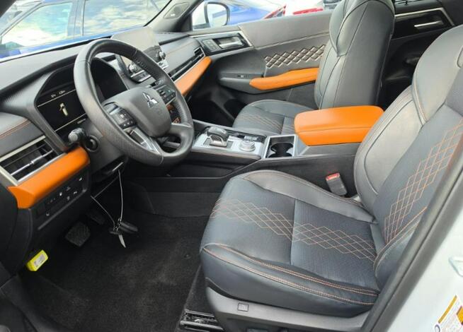 Mitsubishi Outlander Bogata wersja wyposażenia / AWD / niski przebieg Chwaszczyno - zdjęcie 6