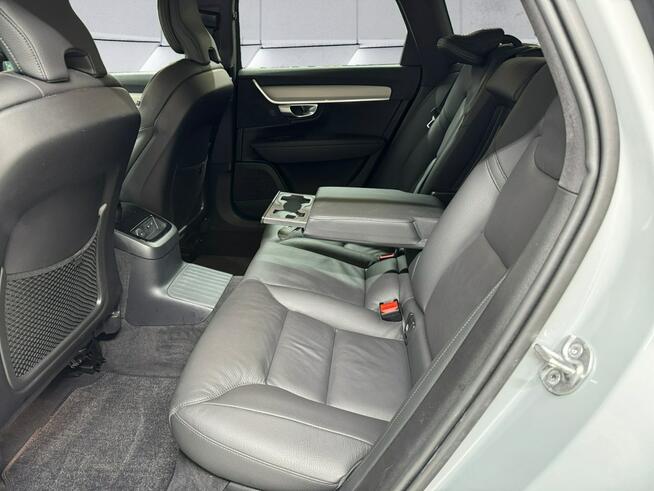 Volvo V90 T6 Plus Dark AWD MY 2025 Tychy - zdjęcie 6
