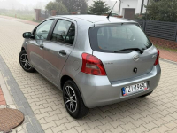 Toyota Yaris 2008 1.3 Benzyna Klima Zarejestrowany Gostyń - zdjęcie 4