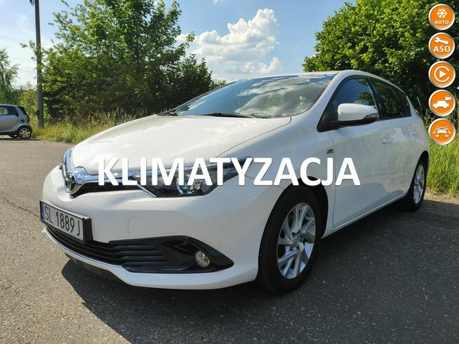 Toyota Auris Serwisowany / Klimatronic / Tempomat / Kamera parkowania Ruda Śląska - zdjęcie 1