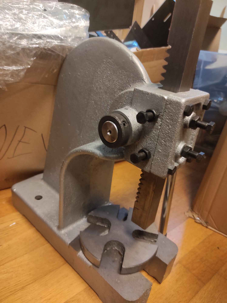 Syndyk sprzeda pakiet warsztatowo-biurowy Ursynów - zdjęcie 2