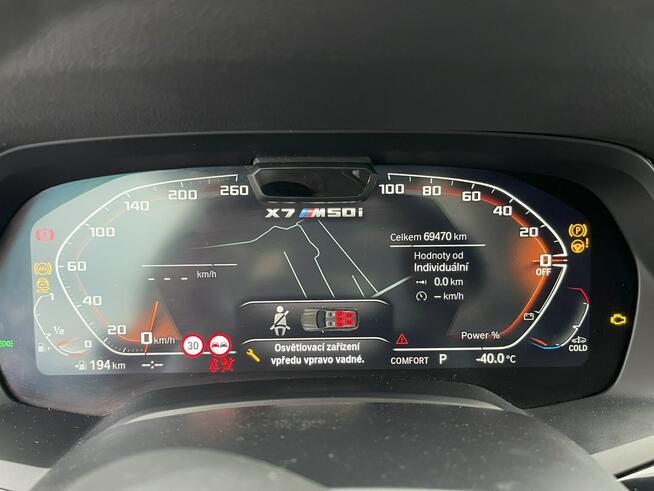 BMW X7 M50i M Pakiet Xdrive Pneumatyka Panorama 530KM Gliwice - zdjęcie 9
