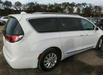 Chrysler Pacifica 2019, 3.6L, Touring L, od ubezpieczalni Warszawa - zdjęcie 5