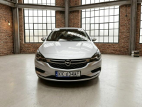 Opel Astra Bezwypadkowy rok gwarancji serwis nowe opony Kraków - zdjęcie 2