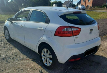Kia Rio 1.4 CRDi  90KM  Klimatronic Suchorzew - zdjęcie 4