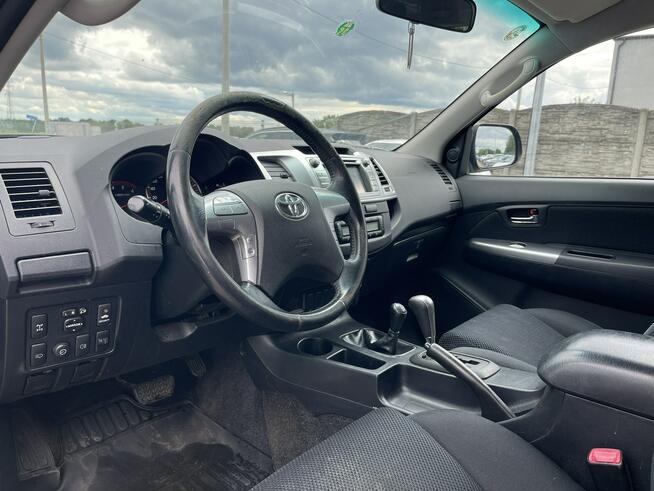 Toyota Hilux 4x4 Klimatronik Hak Gliwice - zdjęcie 9